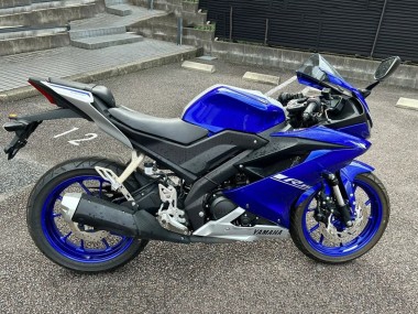 Shop 2018-2024 Yamaha YZF R15 Motorcycle Fairings - Blue Silver Canada