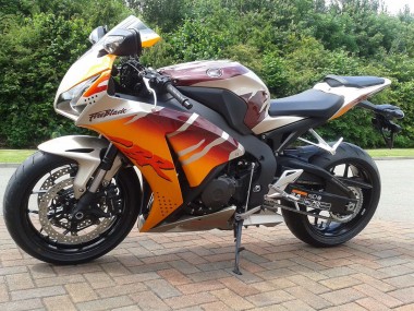 Shop 2012-2016 Honda CBR1000RR Motorcycle Fairings - Urban Tiger Canada