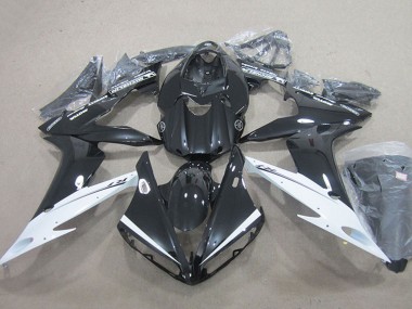 Shop 2004-2006 Yamaha YZF R1 Motorcycle Fairings - Glossy Black White Canada