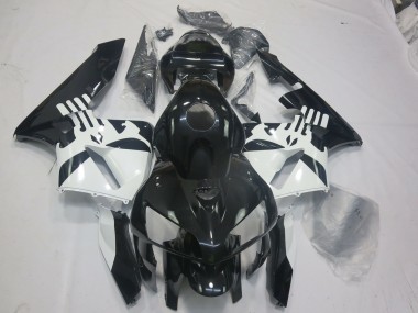 2005-2006 Gloss Black & Punisher Logo CBR600RR Fairings