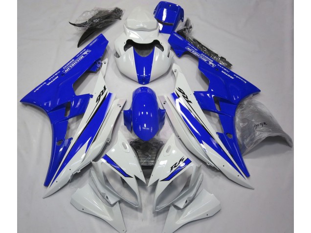 2006-2007 Gloss White and Blue R6 Fairings 2006-2007 Gloss White and Blue R6 Fairings
