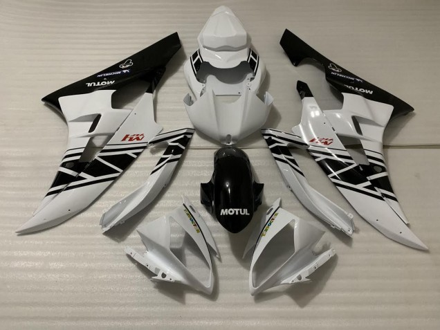 2006-2007 White Black Design R6 Fairings 2006-2007 White Black Design R6 Fairings